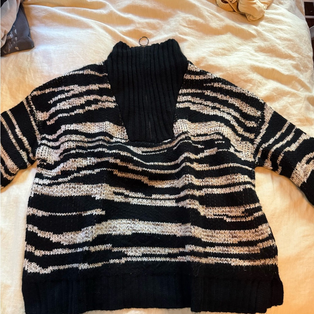 John and Jenn Black and White Striped Women's Sweater